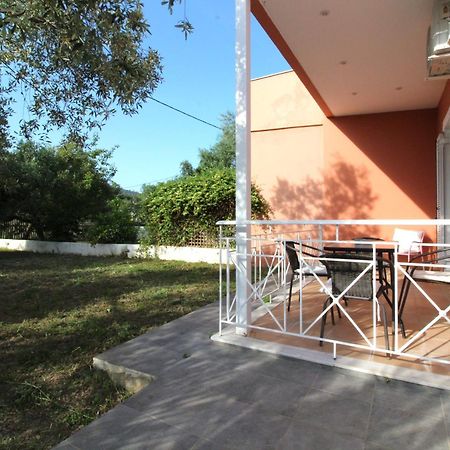 Laconian Collection Mavrovouni Beach House ยีธิโอ ภายนอก รูปภาพ