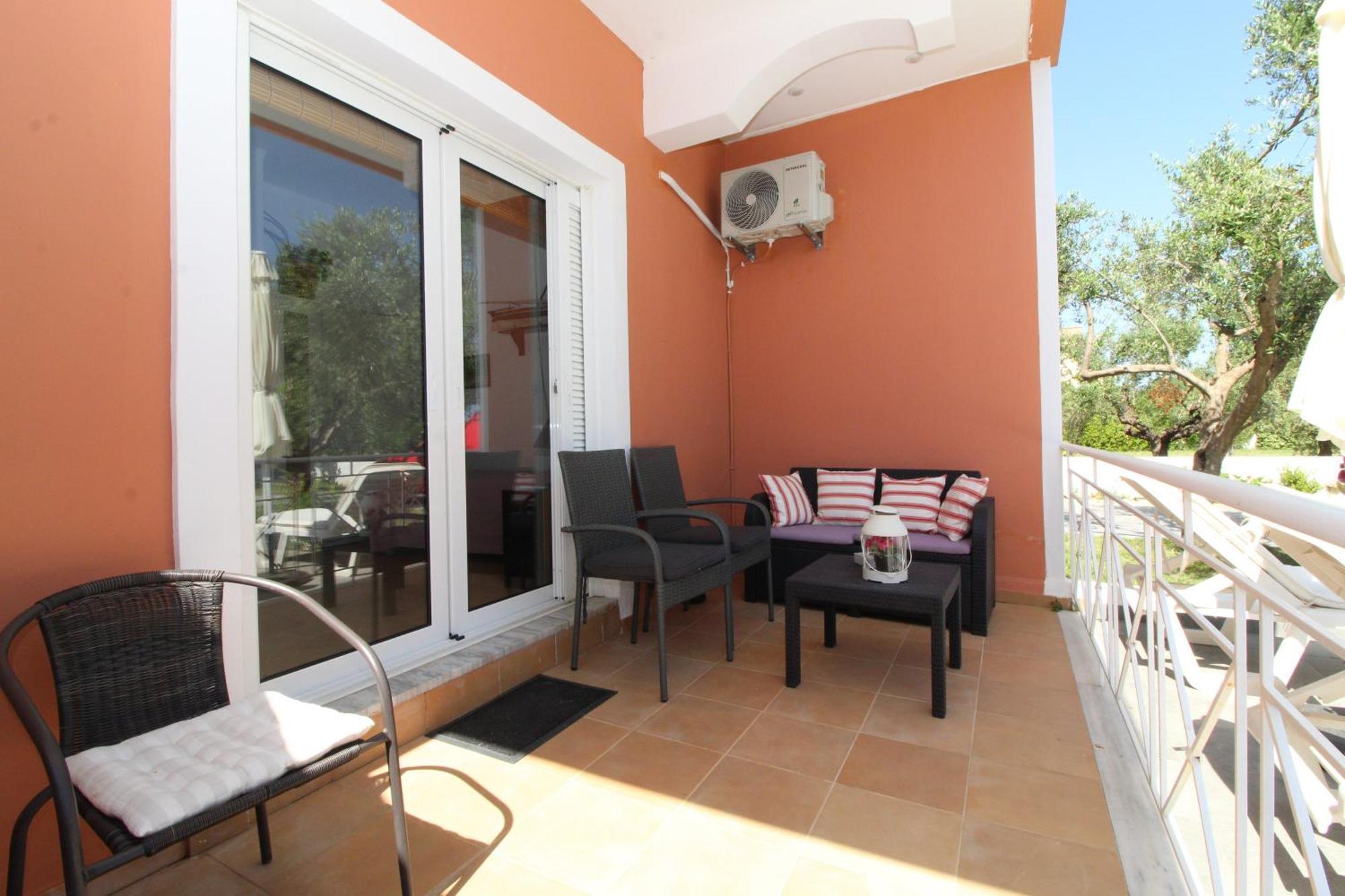 Laconian Collection Mavrovouni Beach House ยีธิโอ ภายนอก รูปภาพ